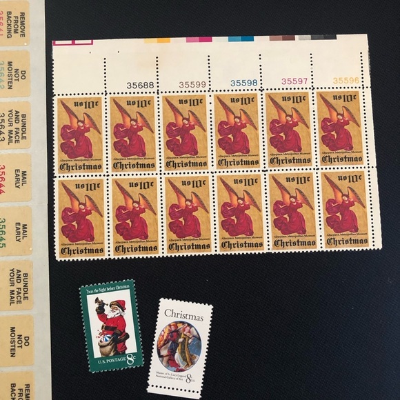 Vintage Christmas Stamps - Picture 4 of 4